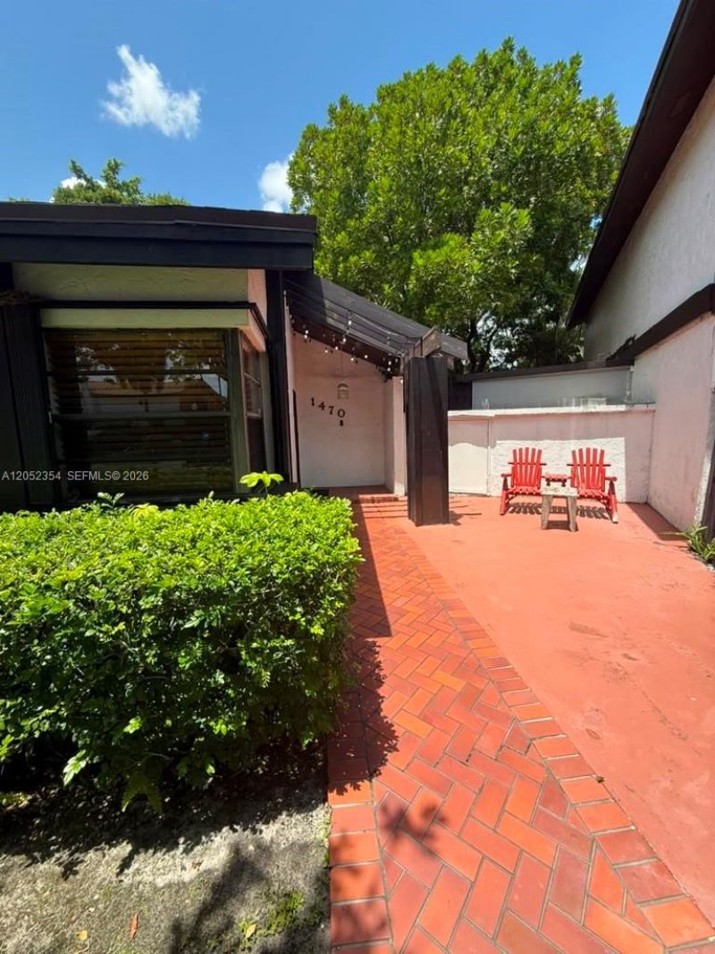 1470 Flamingo Ct, Pembroke Pines, FL 33026 Photo