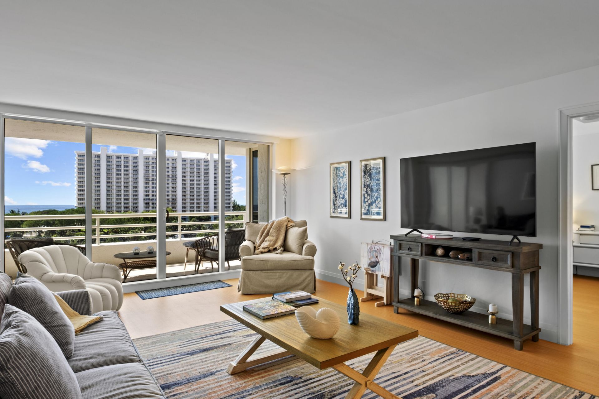 4201 N Ocean Boulevard, Unit 608, Boca Raton, FL 33431 Photo