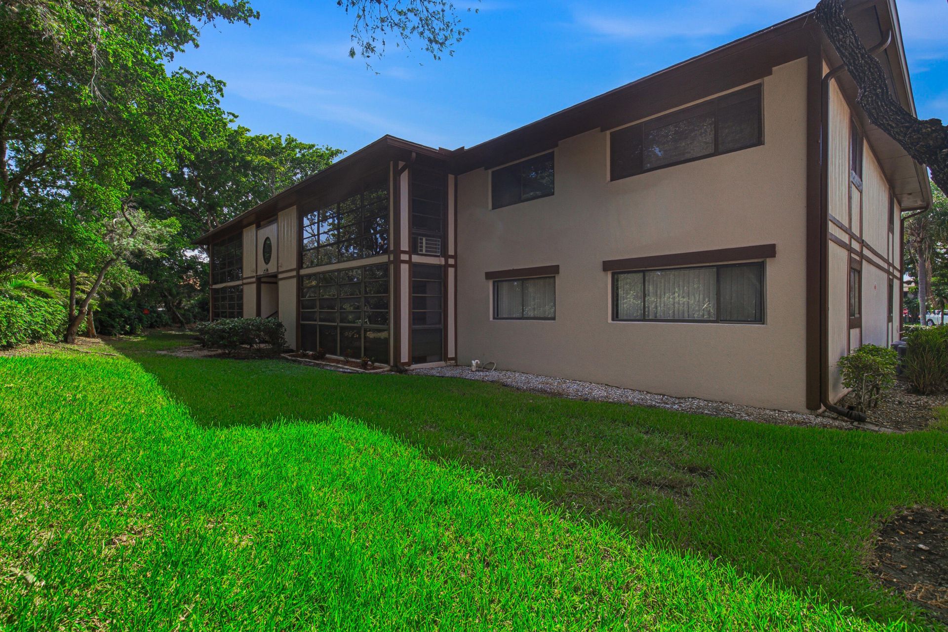 9412 S Belfort Circle, Unit 115, Tamarac, FL 33321 Photo