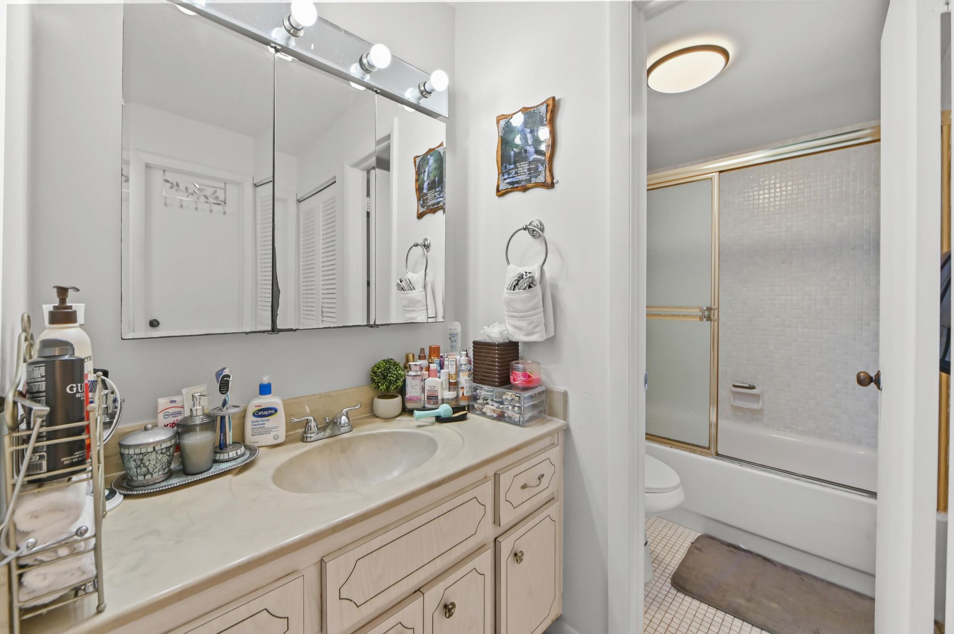 5700 NW 2nd Avenue, Unit 708, Boca Raton, FL 33487 Photo