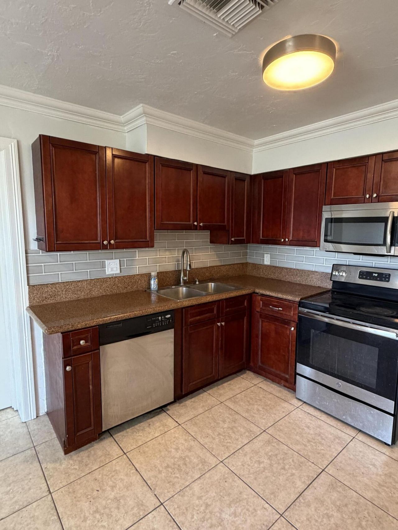 5572 SW 6th Court, Margate, FL 33068 Photo