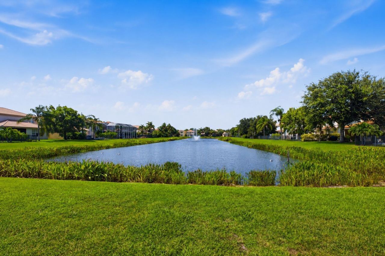 8895 Chestnut Ridge Way, Boynton Beach, FL 33473 Photo