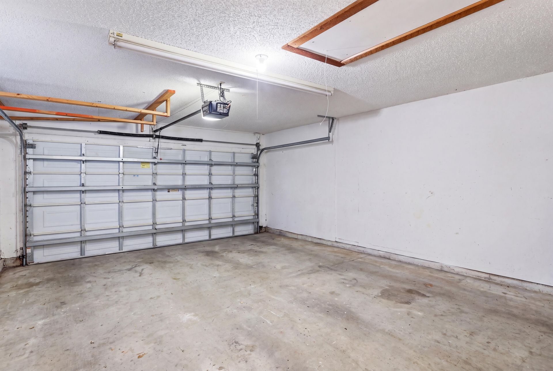 700 NW 102nd Way, Plantation, FL 33324 Photo