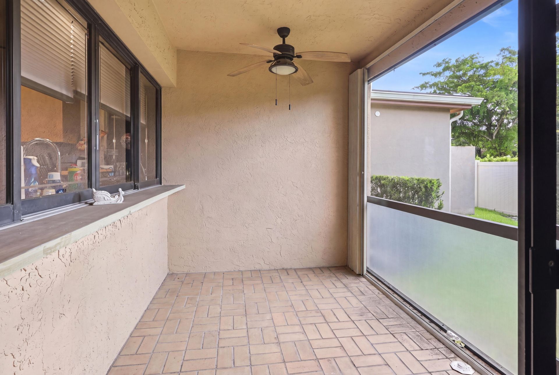700 NW 102nd Way, Plantation, FL 33324 Photo
