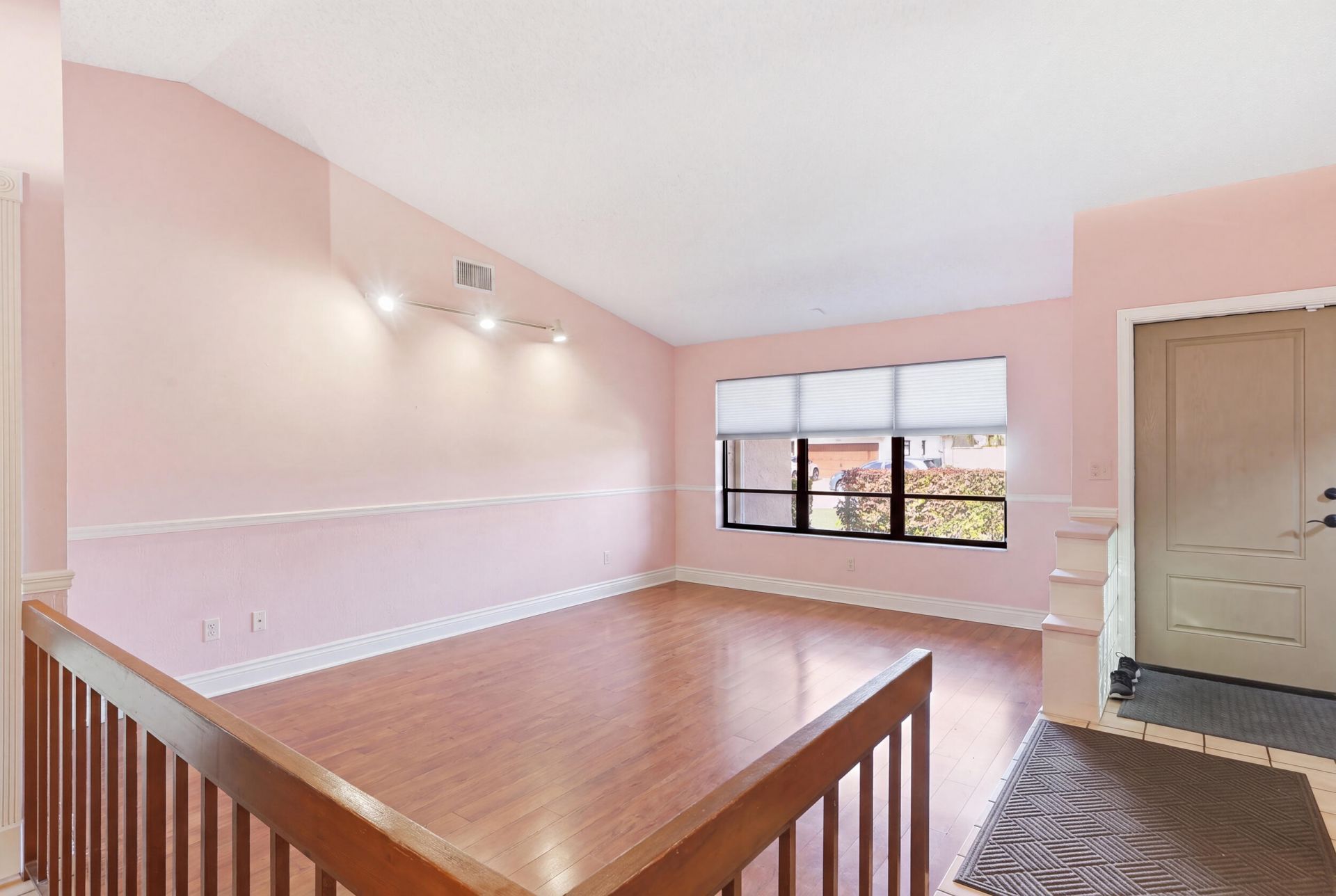 700 NW 102nd Way, Plantation, FL 33324 Photo