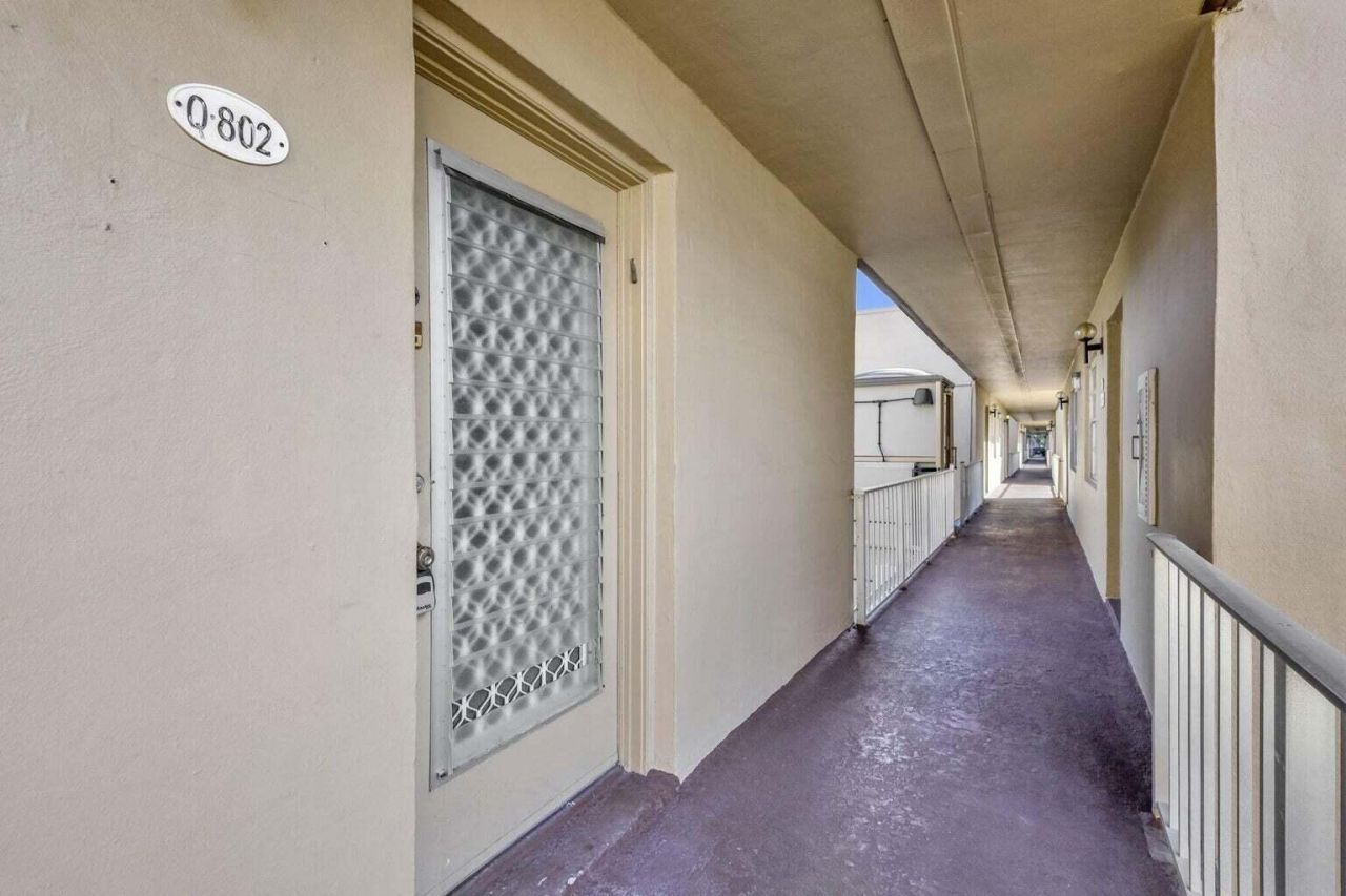 802 Burgundy Q, Delray Beach, FL 33484 Photo