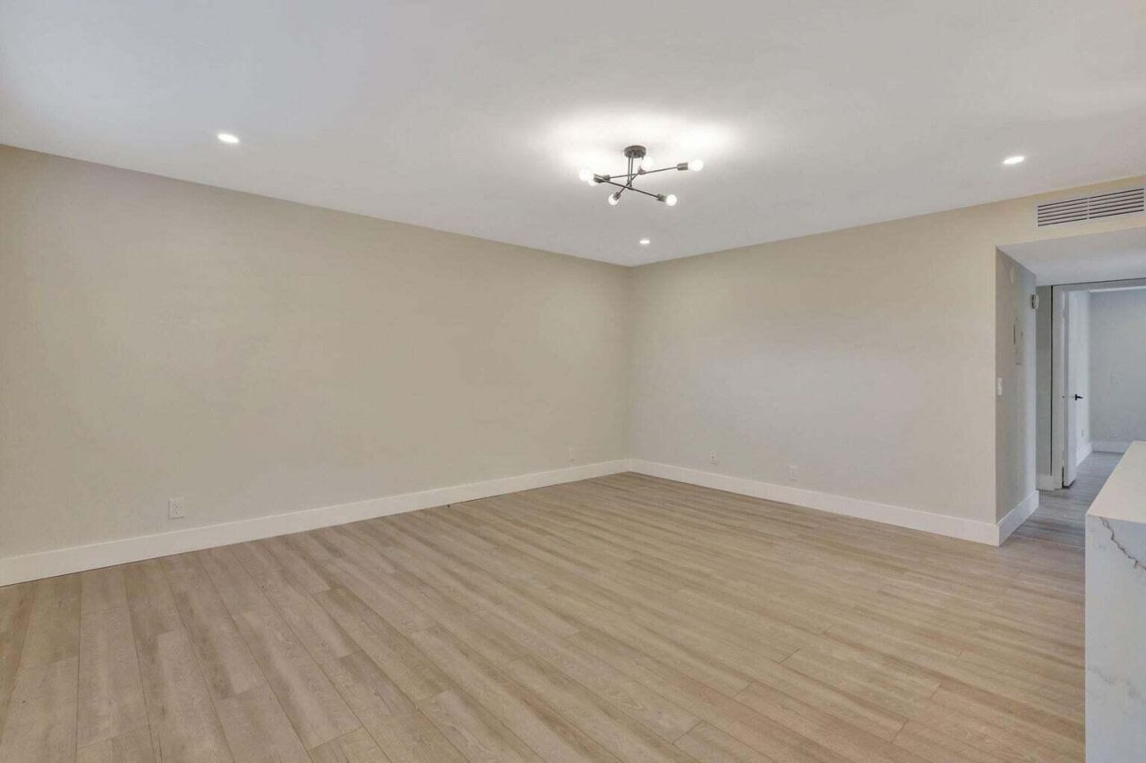802 Burgundy Q, Delray Beach, FL 33484 Photo