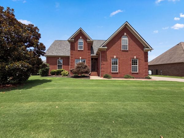 3418 Shady Forest Dr , Murfreesboro, TN 37128