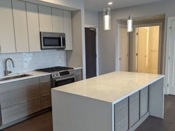 3193 Washington St., Unit 202, Boston, MA 02130