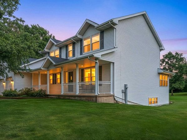 4415 FLAGSTONE COURT, De Pere, WI 54115