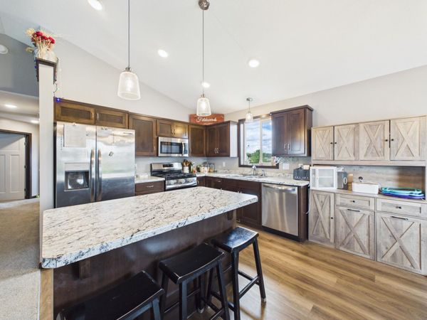 114 Collina Circle , Avon, MN 56310