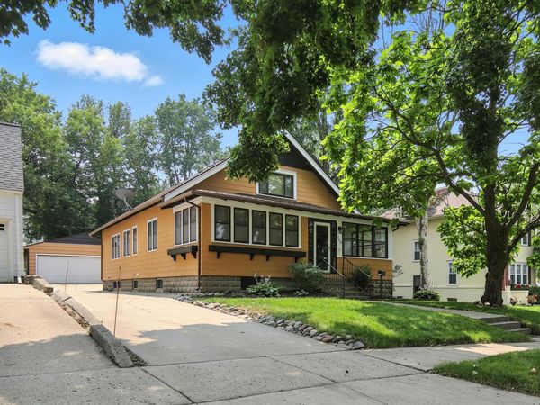 139 Phelps Street , Owatonna, MN 55060