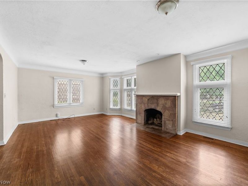 19619 Winslow Road, Shaker Heights, OH 44122 Photo 3