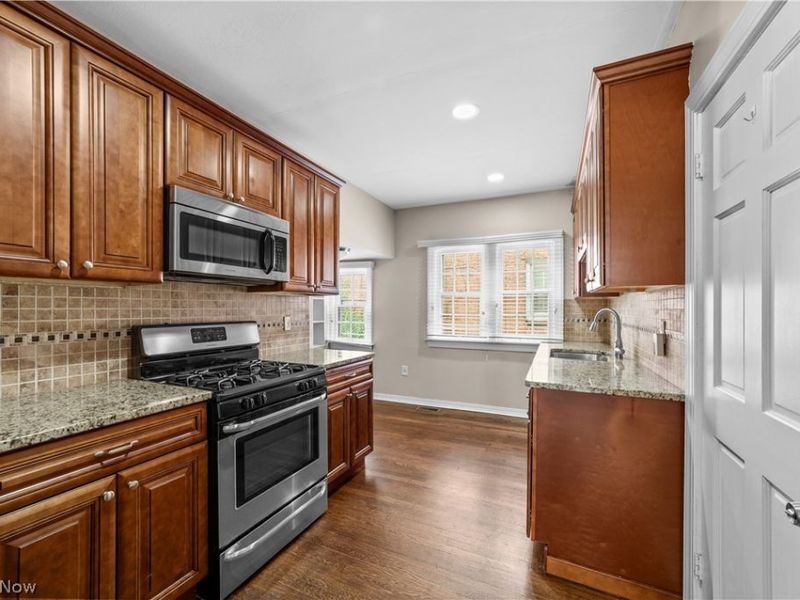 19619 Winslow Road, Shaker Heights, OH 44122 Photo 8