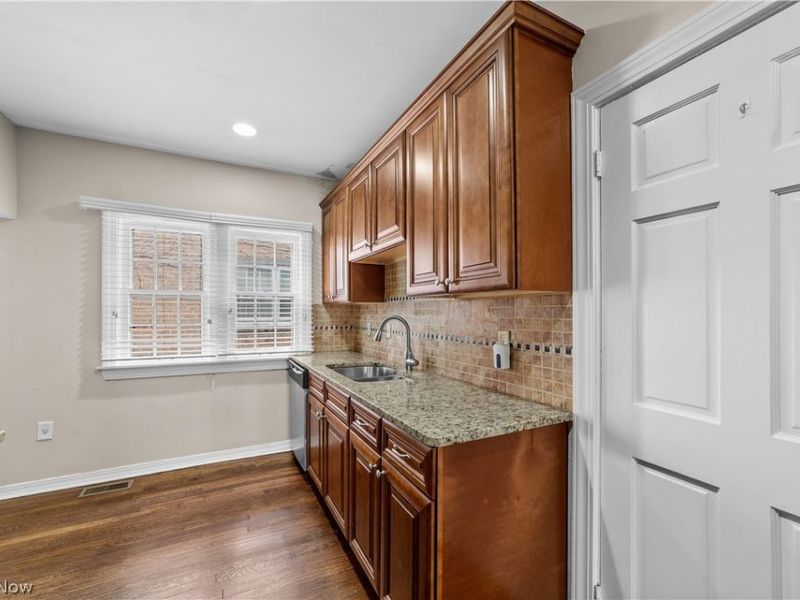 19619 Winslow Road, Shaker Heights, OH 44122 Photo 9