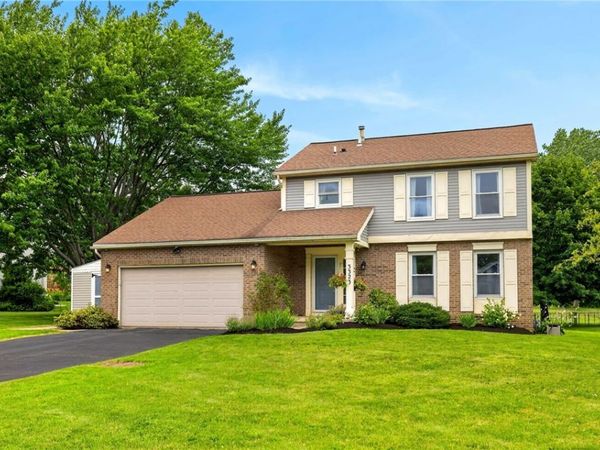 3323 Evergreen Cir Circle , Walworth, NY 14568
