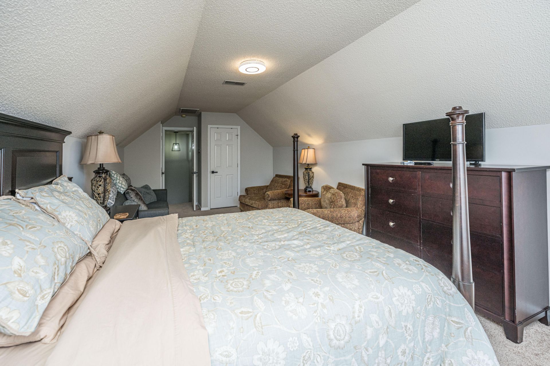 106 Cabrill Drive Photo 19
