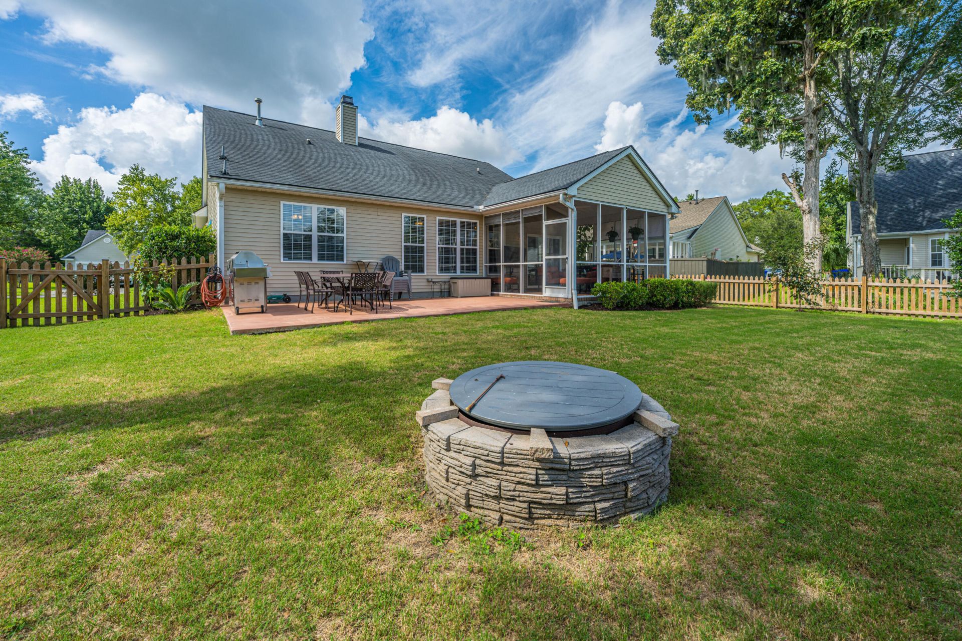 106 Cabrill Drive Photo 25
