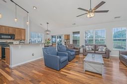 106 Cabrill Drive photo 4