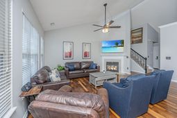 106 Cabrill Drive photo 4