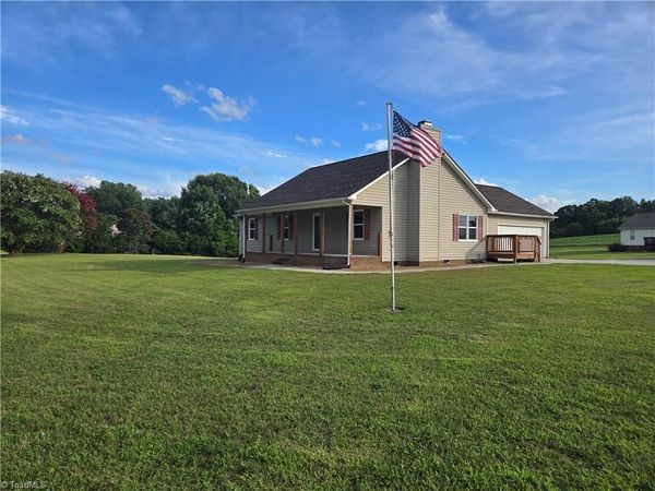 138 Boxwood Church Road , Mocksville, NC 27028