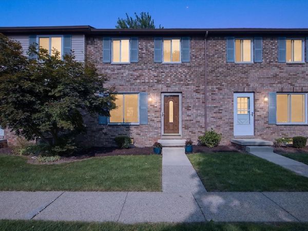 145 Sheffield Drive, Saline, MI 48176