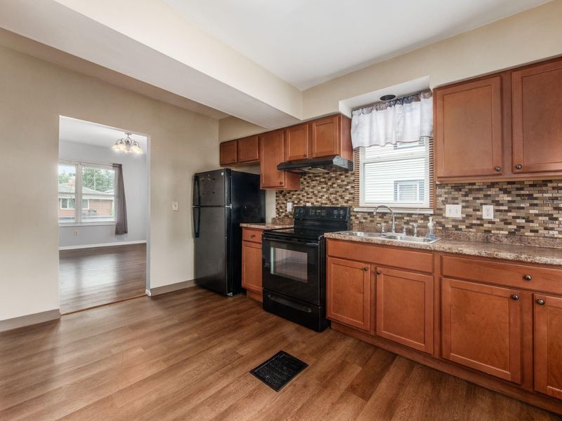 2314 Margaret Street, Columbus, OH 43219 Photo 5