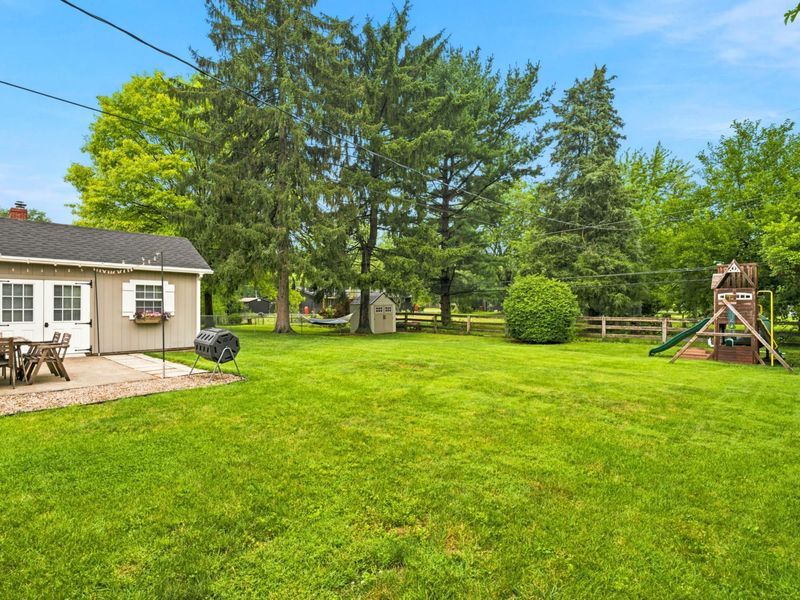 402 Hermitage Road, Columbus, OH 43230 Photo 40