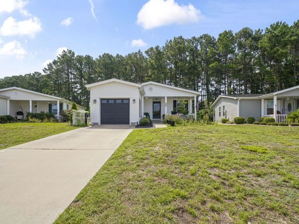 227 Lakeside Crossing Dr., Conway, SC 29526