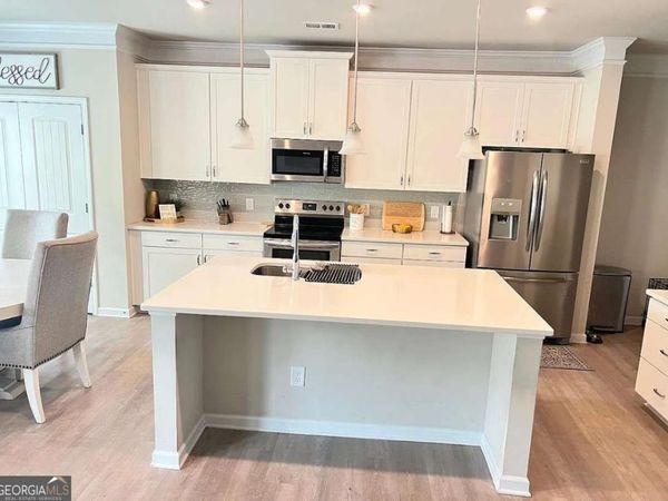 5290 Burrus Lane SW, Mableton, GA 30126