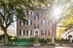 55 Laurens Street photo 4