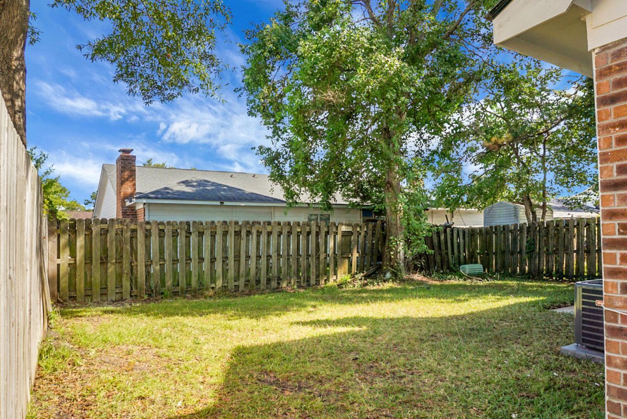 7650 Oldridge Road Photo 20