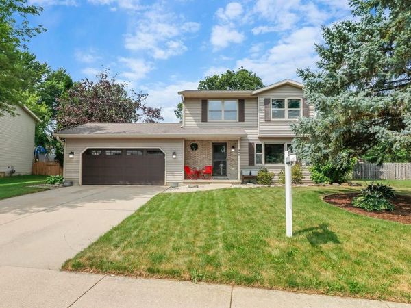 489 Cherry Wood Drive, Oregon, WI 53575