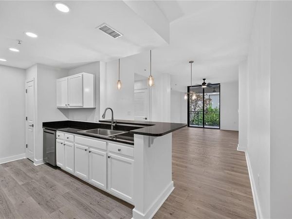 3040 Peachtree Road NW, Unit 313, Atlanta, GA 30305