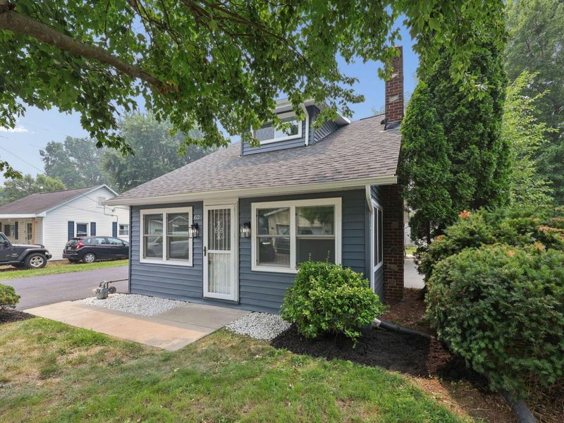 62 Highland Avenue , Buckeye Lake, OH 43008 Photo 3