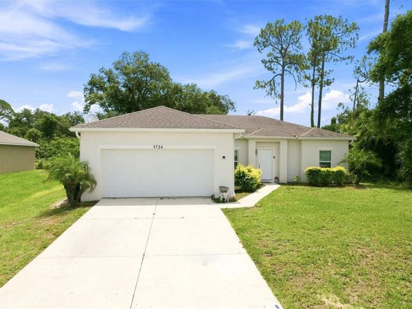 5724 BANNOCK CIRCLE , NORTH PORT, FL 34288