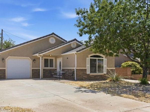 14 E 420 N, La Verkin, UT 84745