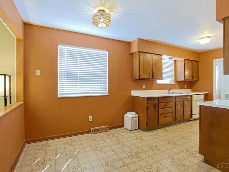 3770 Cartwheel Terrace, Colerain Township, OH 45239 Photo 18