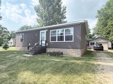 303 1st Avenue E, Gary, MN 56545