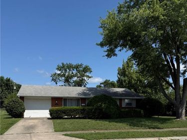 123 Lodestone Drive, Englewood, OH 45322