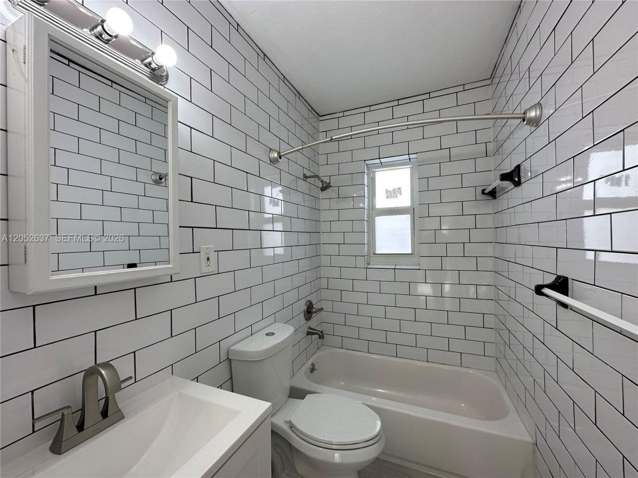 955 Bay Dr , Unit 7, Miami Beach, FL 33141 Photo