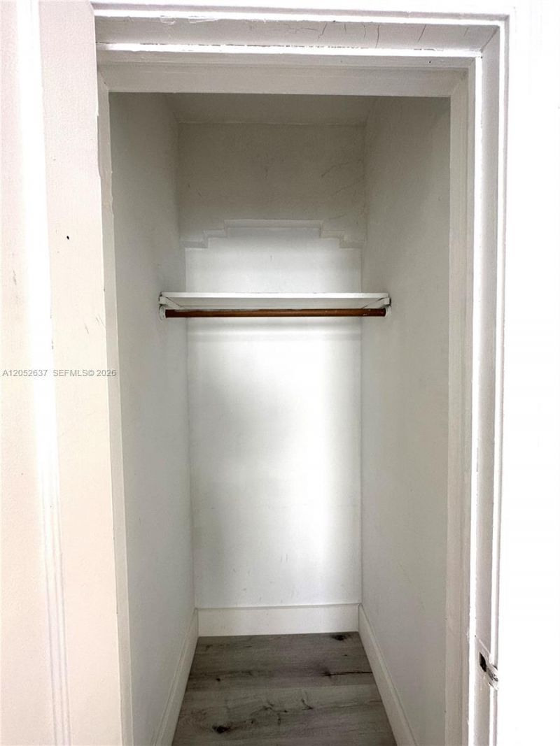 955 Bay Dr , Unit 7, Miami Beach, FL 33141 Photo