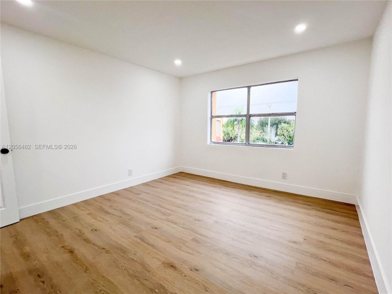 17911 NW 68th Ave, Unit O207, Hialeah, FL 33015 Photo