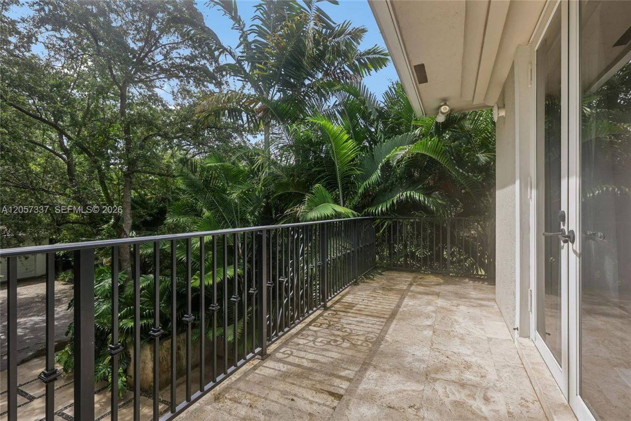 7830 SW 48th Ct, Miami, FL 33143 Photo