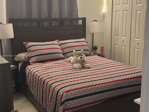 10000 NW 80th Ct , Unit 2357, Hialeah Gardens, FL 33016