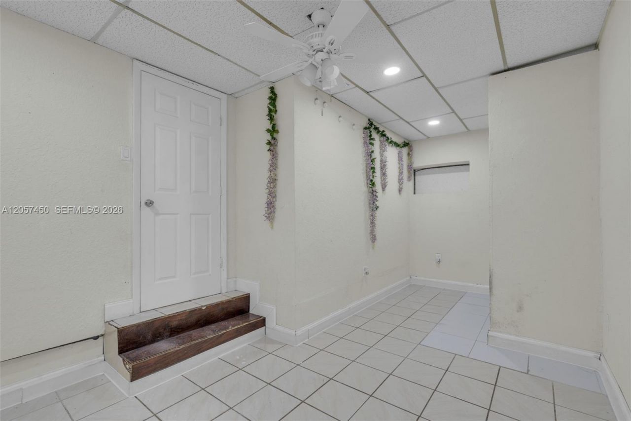 1207 Chateau Park Dr , Fort Lauderdale, FL 33311 Photo