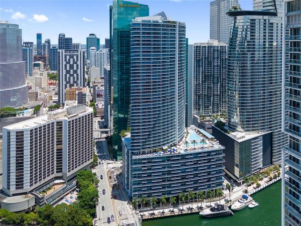 200 Biscayne Boulevard Way , Unit 4004, Miami, FL 33131