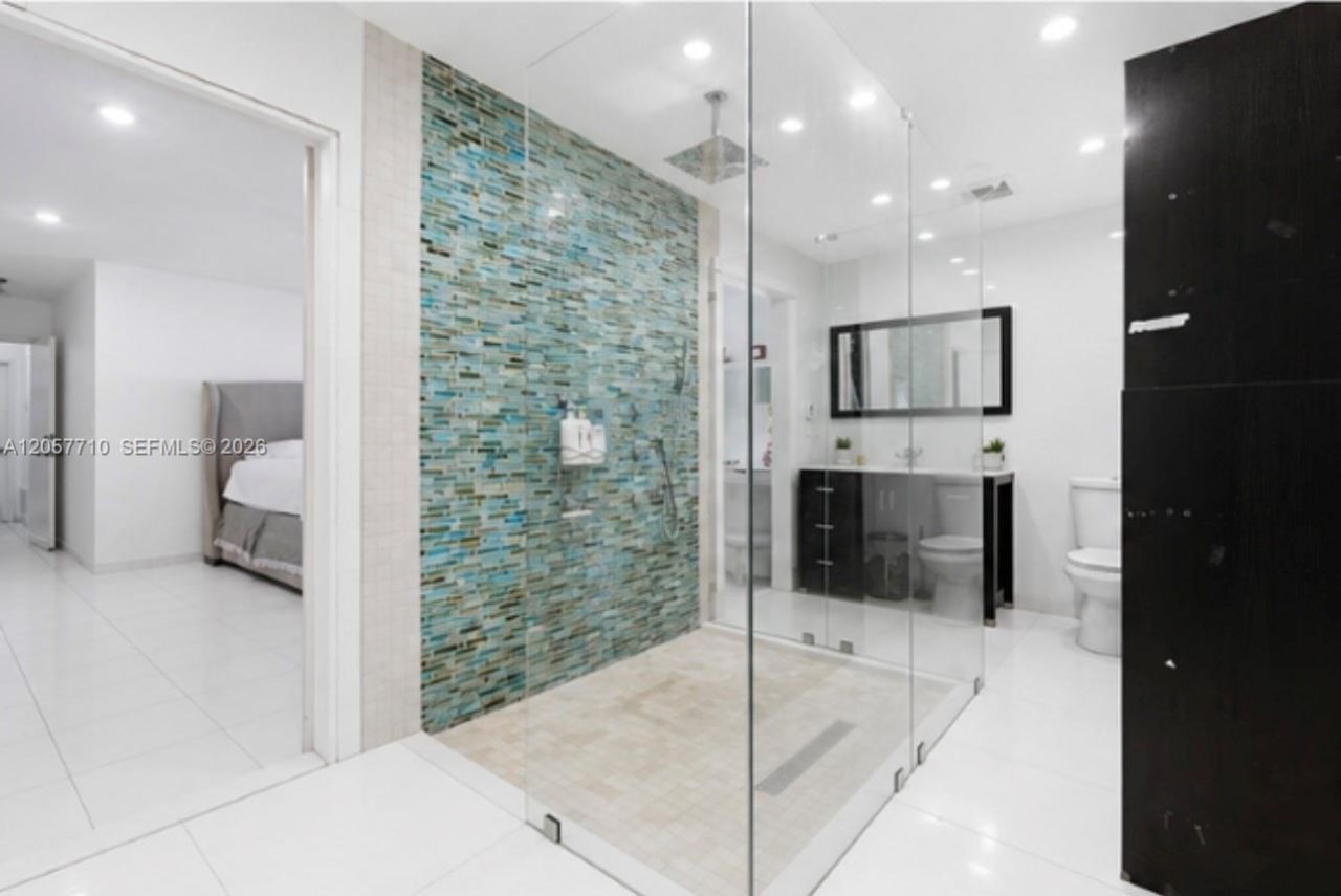 5001 Madison St , Hollywood, FL 33021 Photo