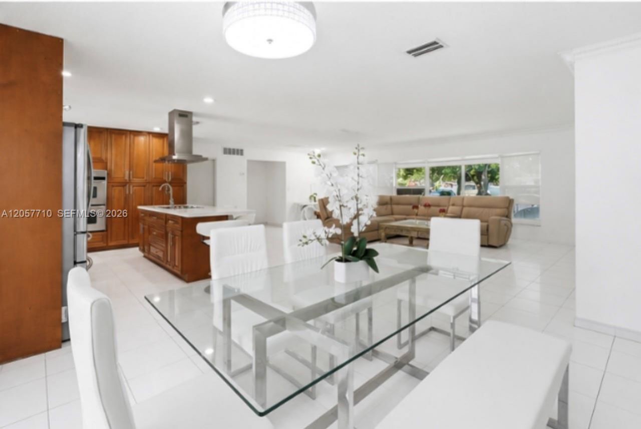 5001 Madison St , Hollywood, FL 33021 Photo