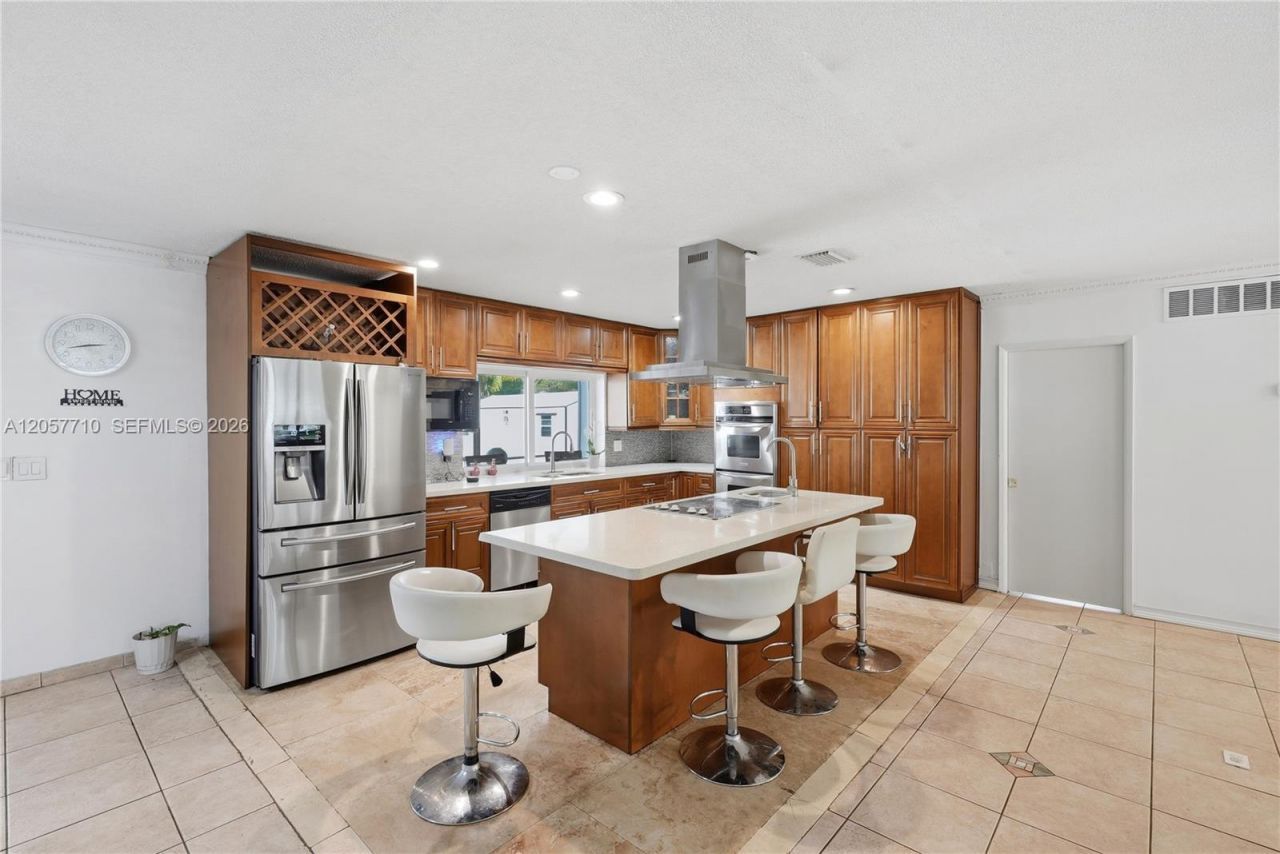 5001 Madison St , Hollywood, FL 33021 Photo